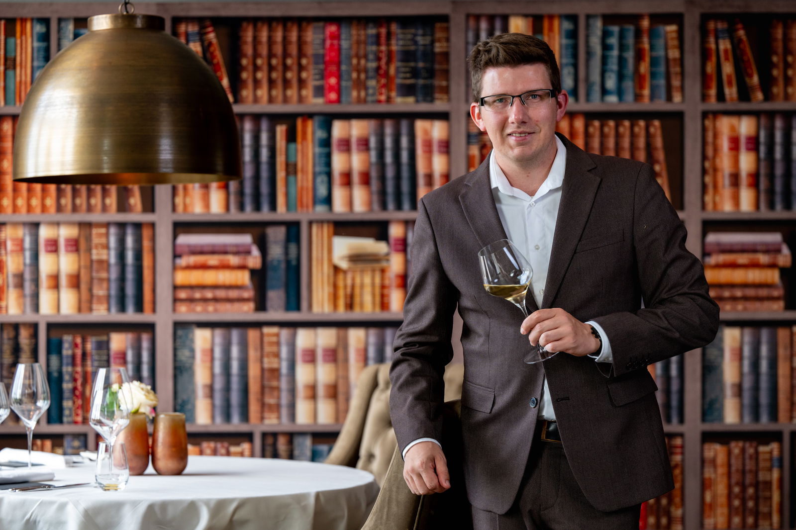 Veuve Clicquot Ponsardin Champagne Reserve Brut Tape 2 – Bottle Hero