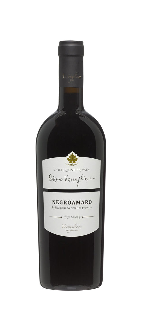Cosimo Varvaglione Collezione Privata Negroamaro del Salento 2020 - Bottle Hero